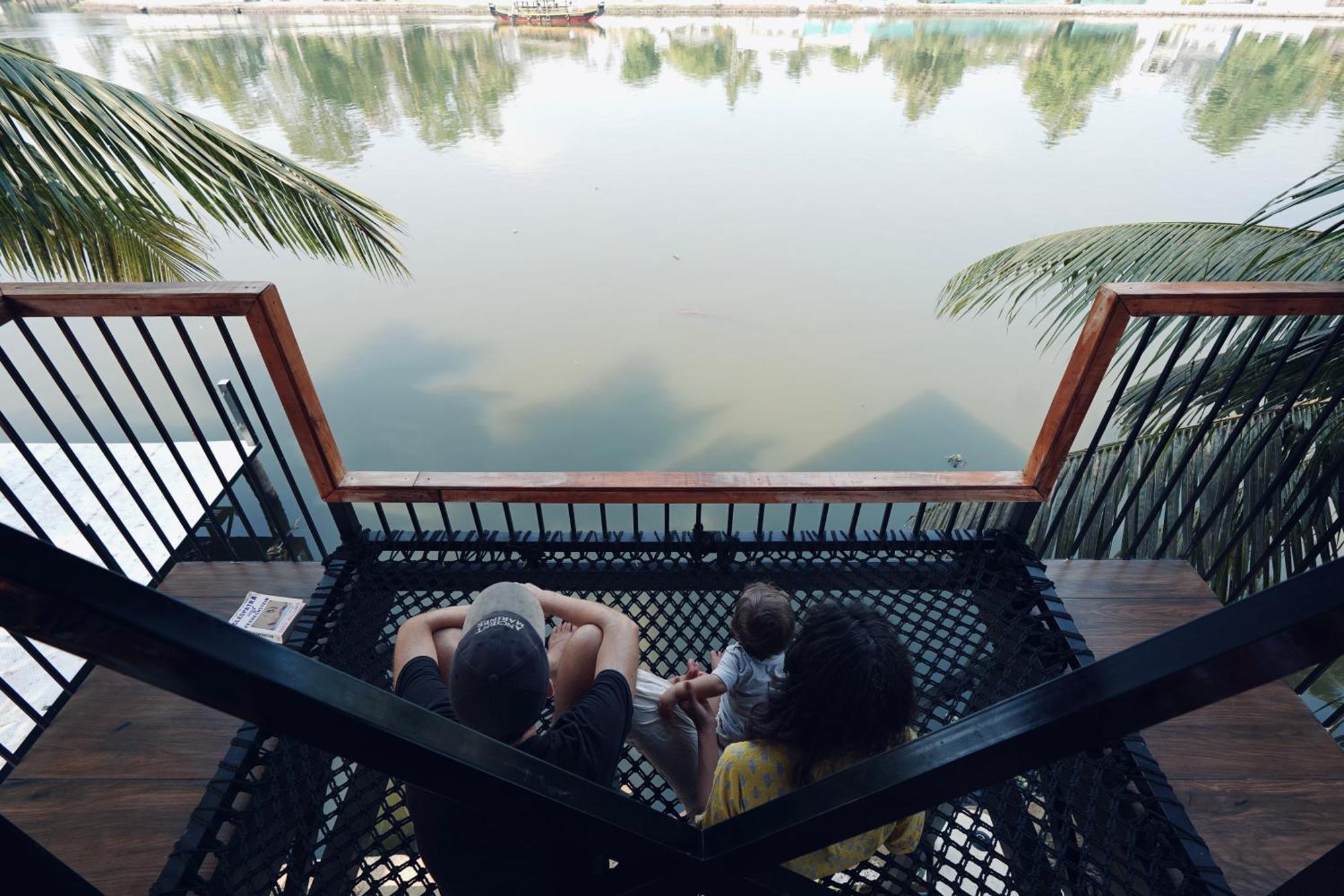 Tulsi Kayal Retreat Apartment Champakulam Bagian luar foto