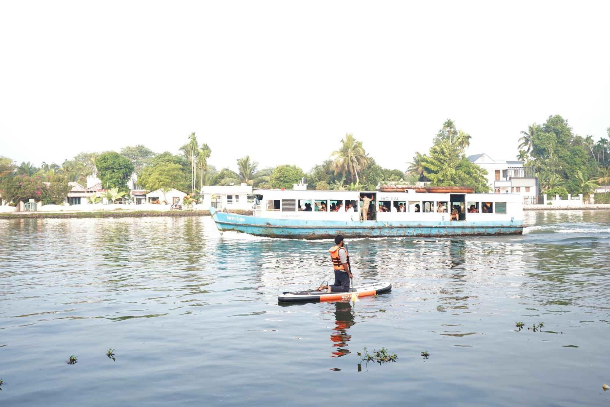 Tulsi Kayal Retreat Apartment Champakulam Bagian luar foto